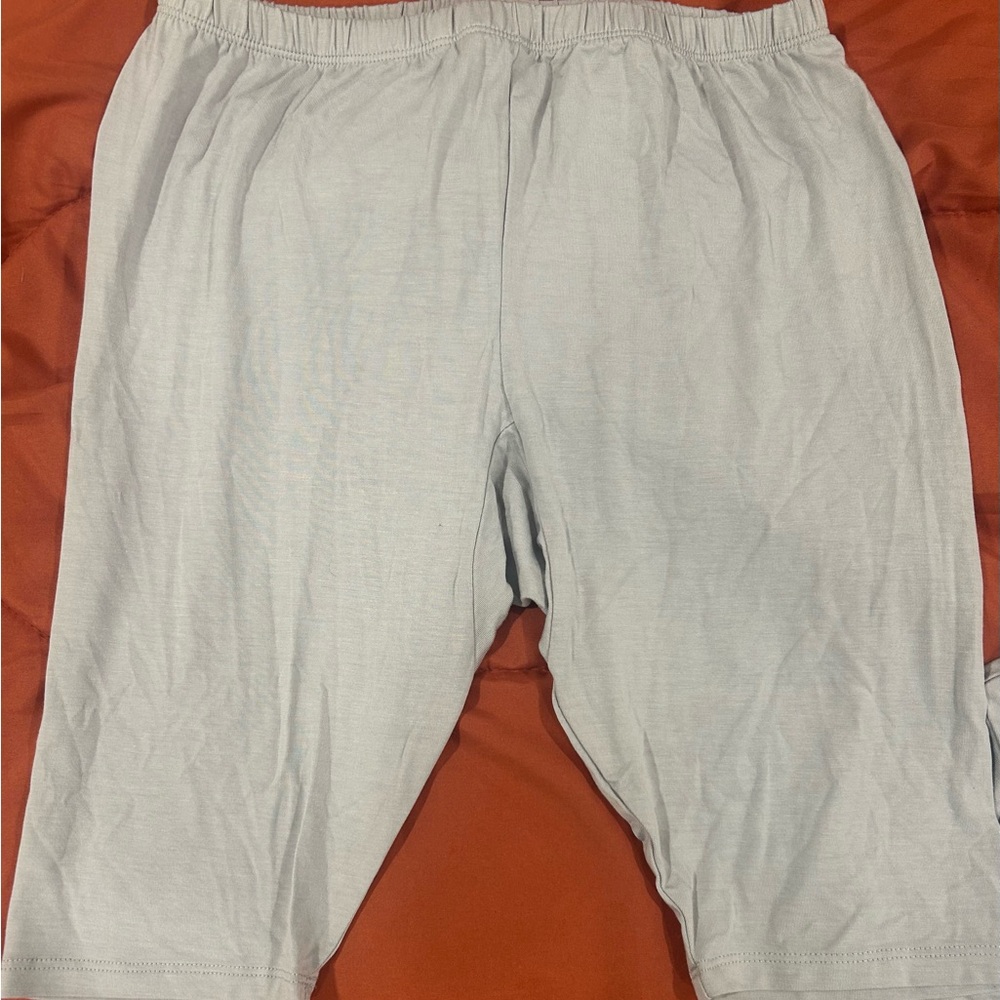 Kyte BABY Light Gray Kids Pajama Set - Picture 2 of 3
